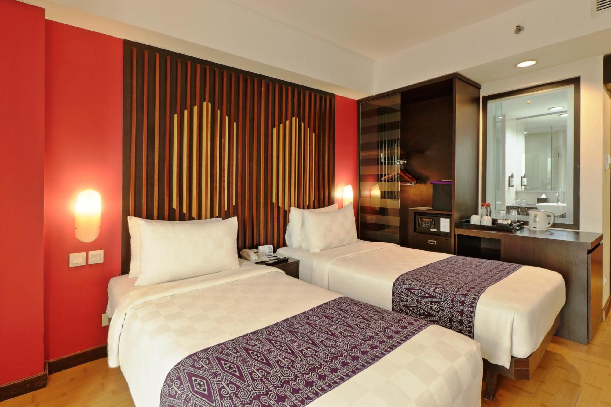 Mercure Pontianak City Center Exterior foto